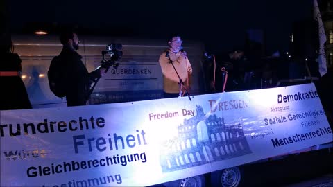 FREEDOM DAY - DRESDEN, Theaterplatz, 30 10 2021 - Rede Fidel Kastro (Aussсhnitte)