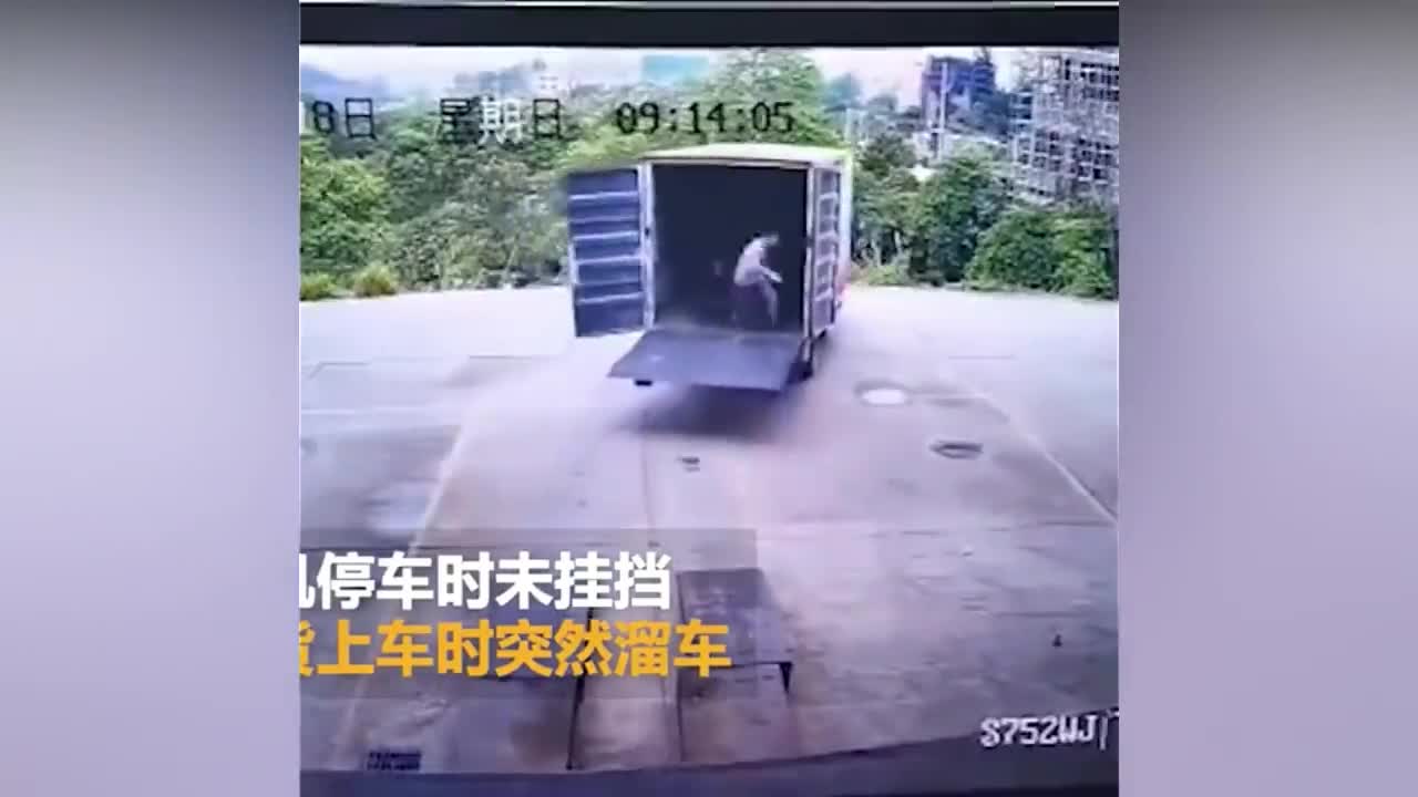 the biggest idiots in the world 😂😂😂😂