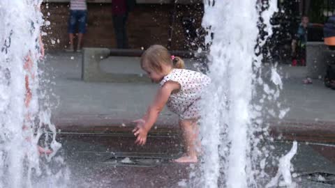 Little girl & little fountain