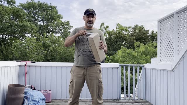 Sovereign Man Knife Unboxing