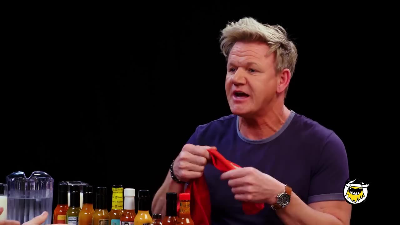 Gordon Ramsay Savagely Critiques Spicy Wings |Hot Ones