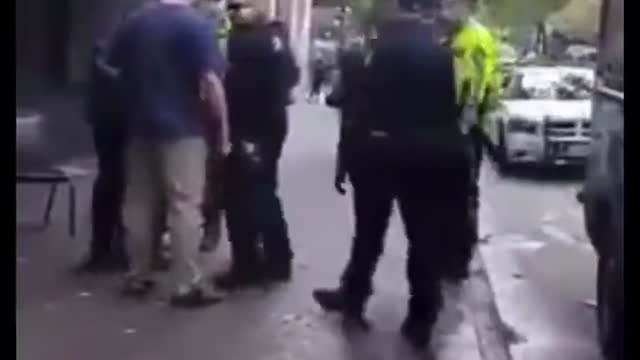 Vancouver Police Chasing Man After He Recorded Unprovoked Attack by an Officer