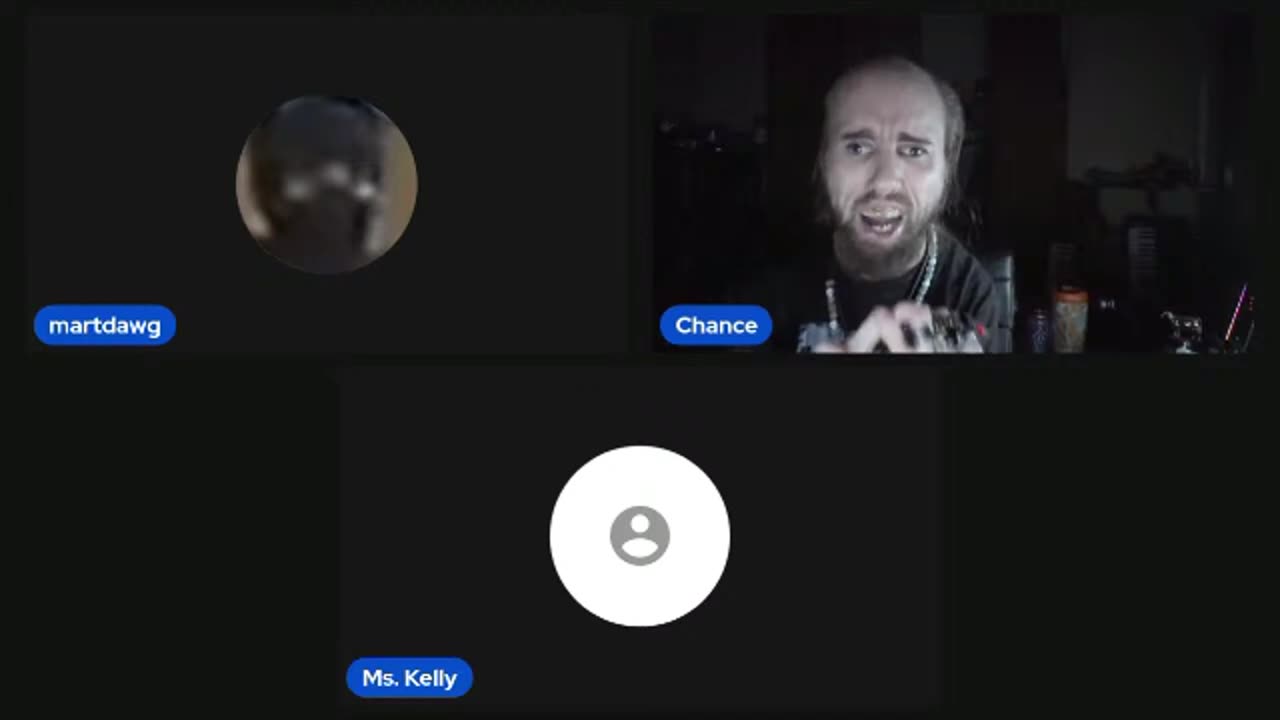 Cyraxx Trolled by Fake YT Employee
