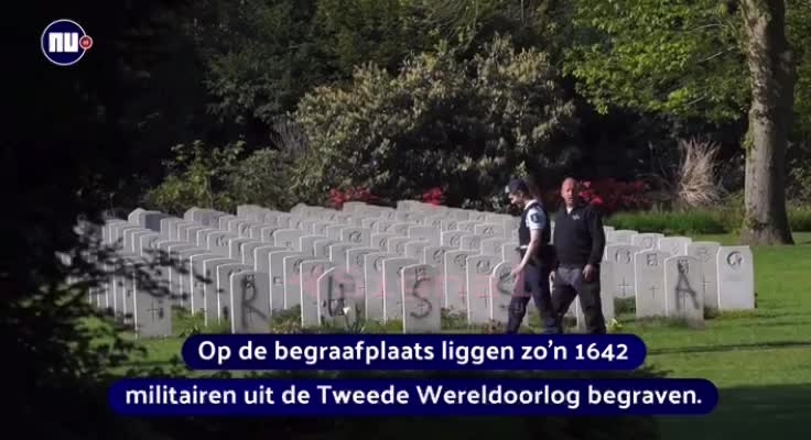 Ukrajinští nacisté znesvětili hřbitov obětí druhé světové války v Holandsku