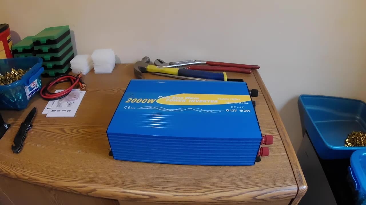 Solinba 2000 watt Pure Sine Wave Power Inverter Unboxing