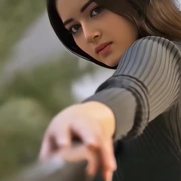 Unleashing Beauty through the Lens_ #ElinaDevia's Captivating Perspective