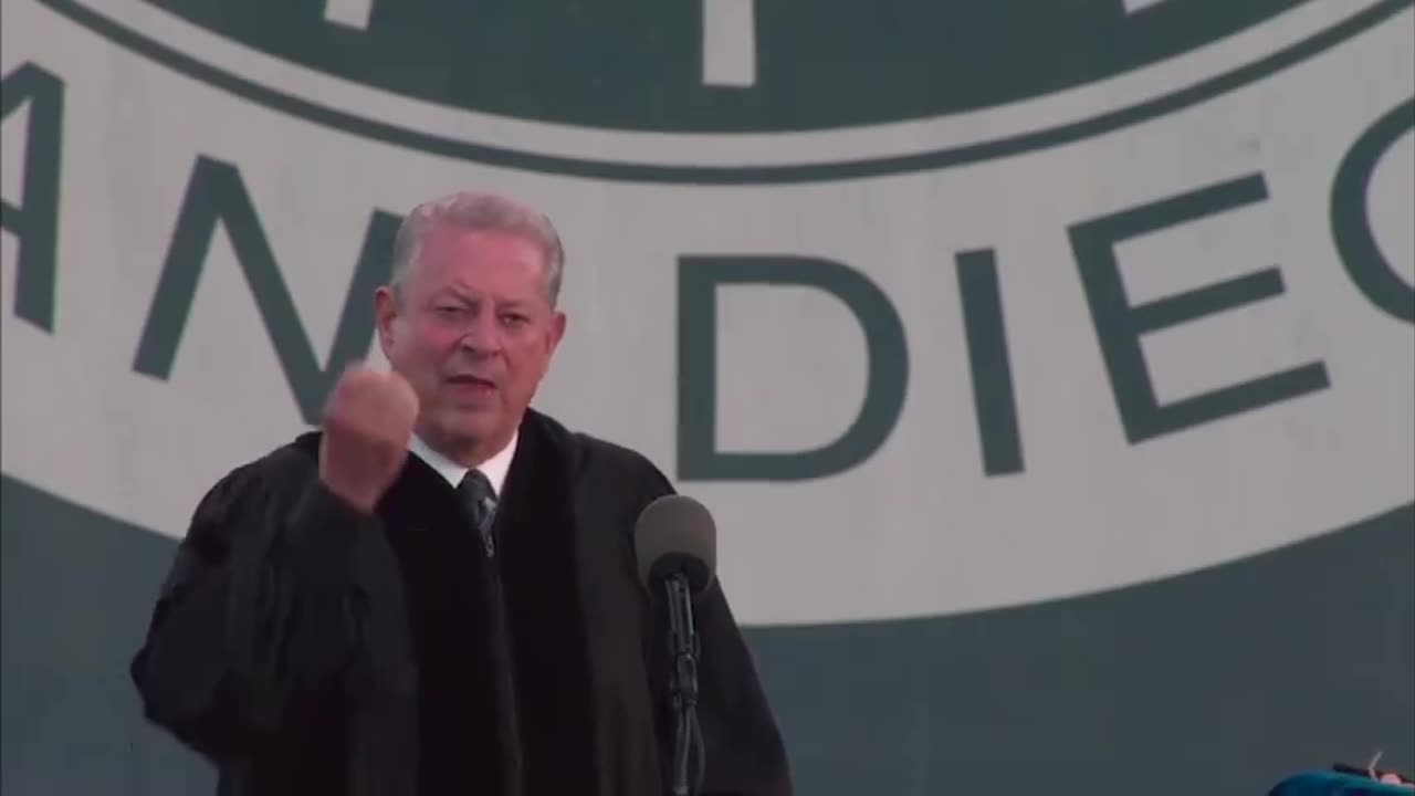 Al Gore: Earth's Atmosphere Used as 'Open Sewer' for Gaseous Pollution