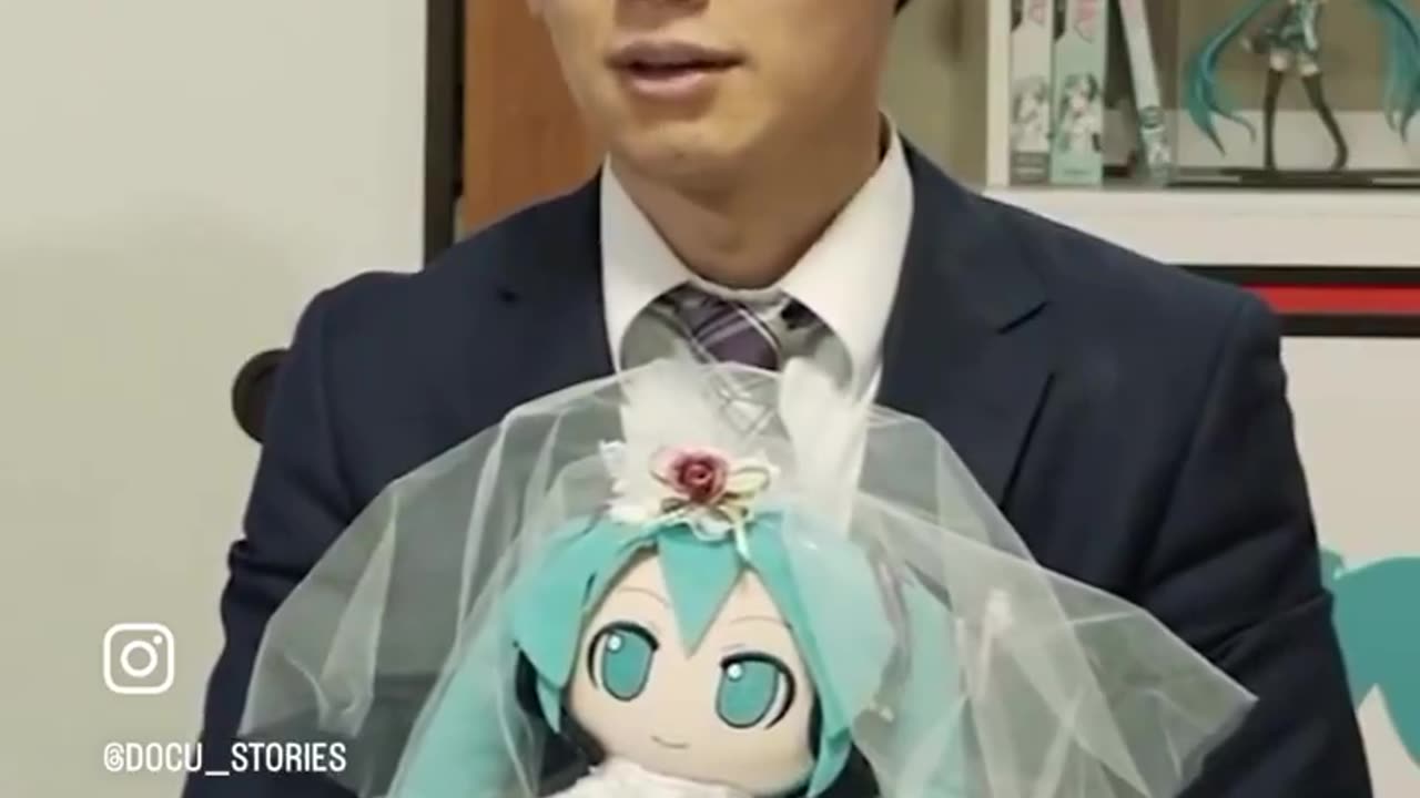 Japanese Man Marries Stuffed Doll