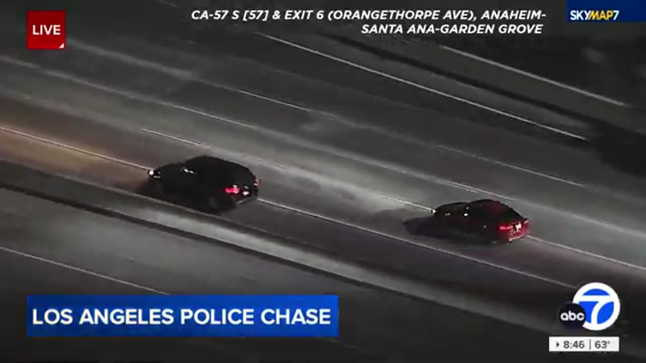 FULL CHASE- Authorities chase suspect at high speeds through LA