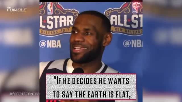 Richard Jefferson Supports (or MOCKS) Kyrie Irving's Flat Earth Theory with Hilarious New Shirt