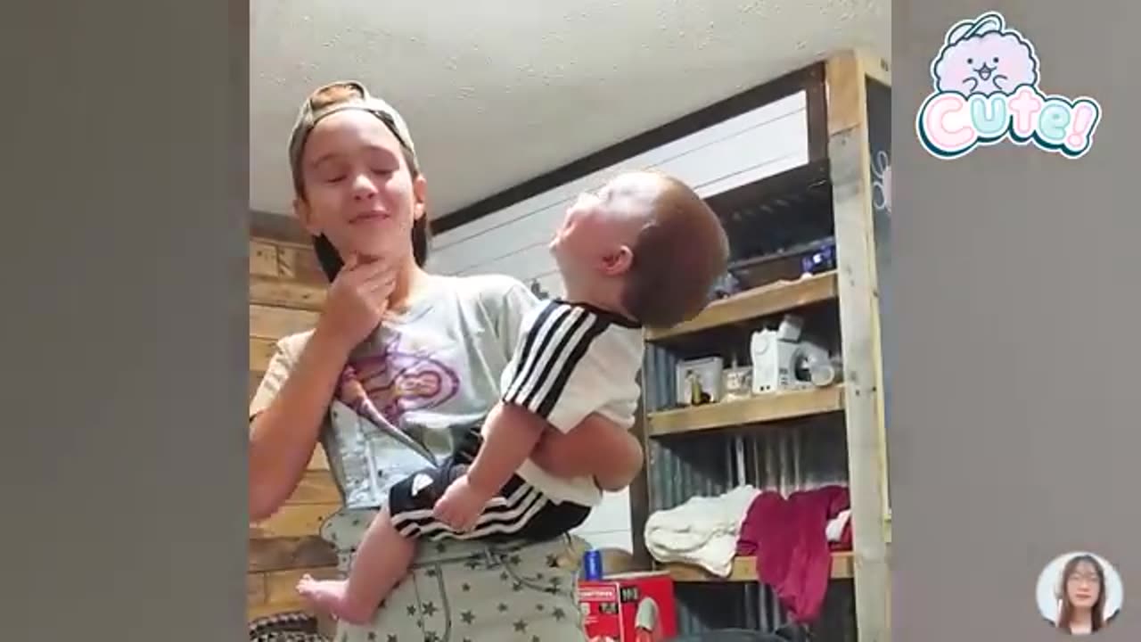 Funny and Cute baby laughing