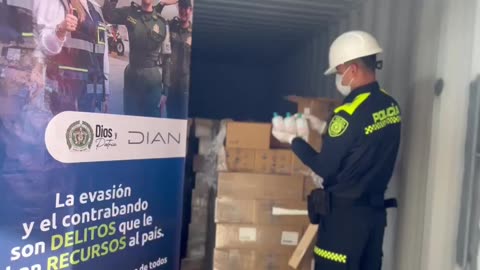 Aprehensión de cajetillas de contrabando en Cartagena