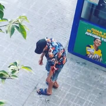 Barcelona: Moroccan migrant with a machete attacked and injured one of his compatriots