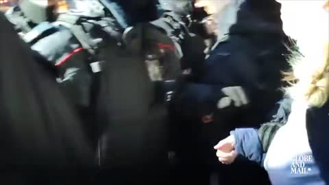 Protesters detained during anti-war rally in St. Petersburg