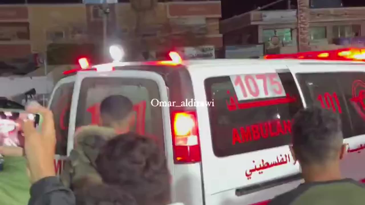 Al-Aqsa Hospital has received multiple injuries