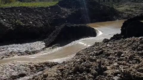 Экскаватор
