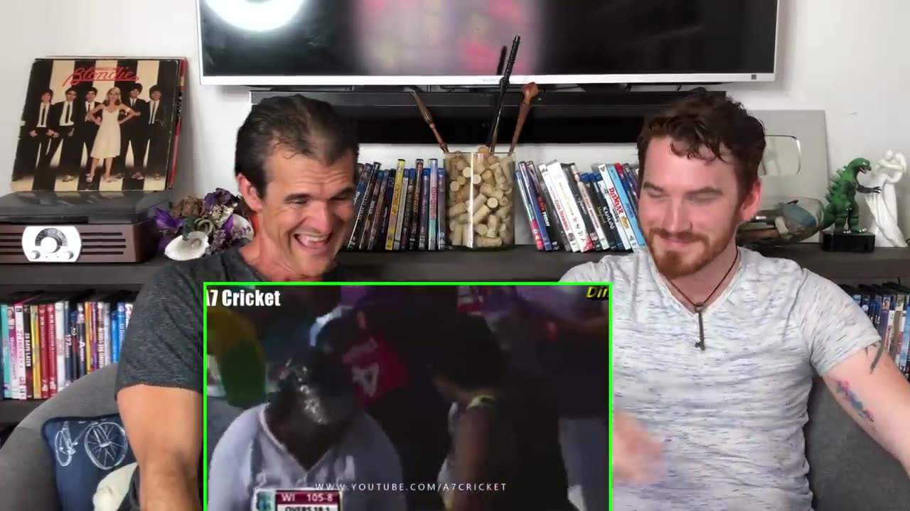 Funny cricket moments reaction Try to not laugh