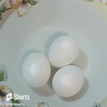 Quick baking tip- Fast Room Temp Eggs