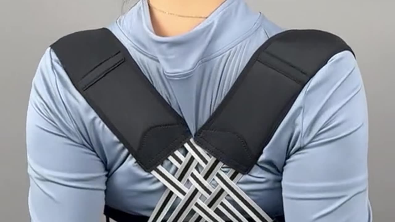 Posture Corrector for Women & Men, Adjustable Shoulder Brace