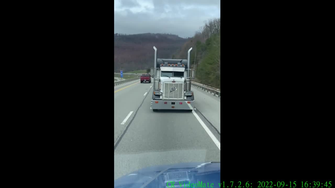 M country blind do absolutely in place # American truckers # heavy trucks # truckers