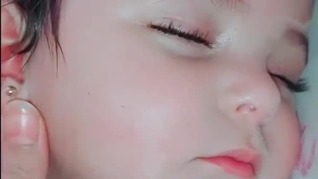 شاهد أجمل طفله في العالم