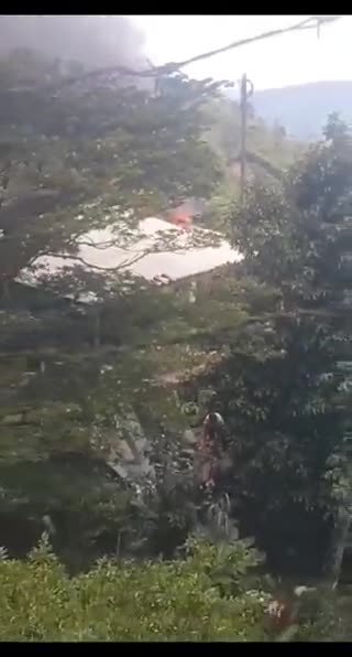 Explosión de camión de gas deja un muerto y 14 heridos