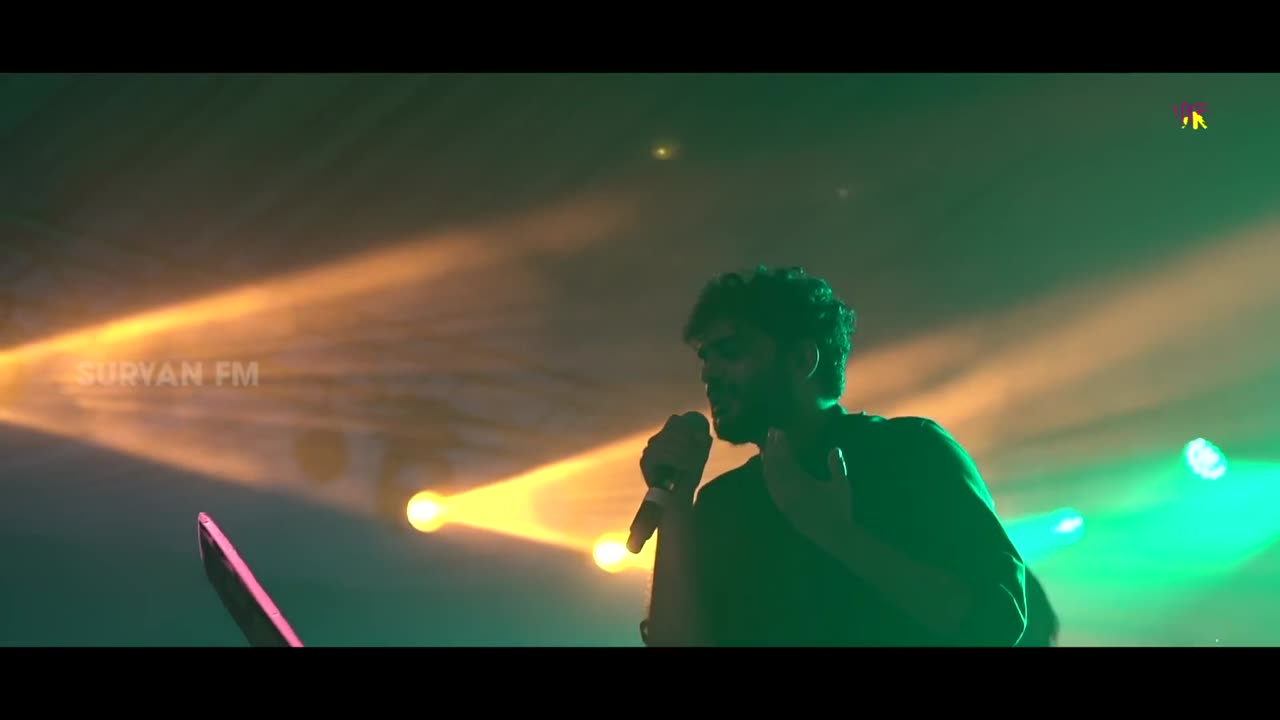 Sid Sriram live Uyire Uyire Rhythm 2019