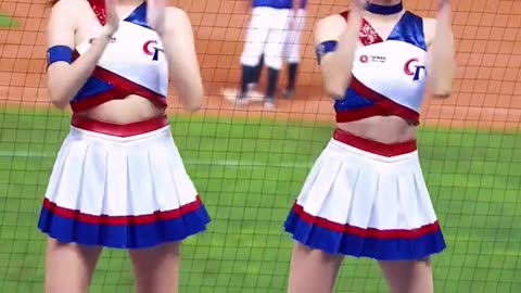 baseball cheerleader