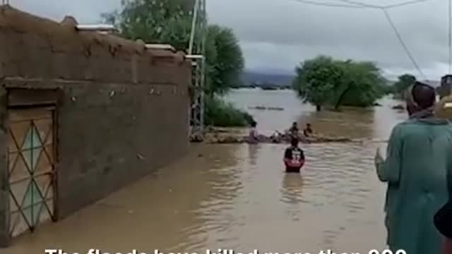 Pakistan floods effects more than 30 million people