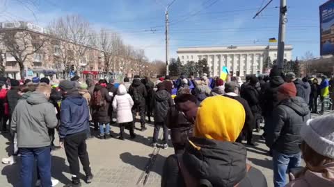 +18 Kherson again went to thousands of peaceful protests against Russian invaders