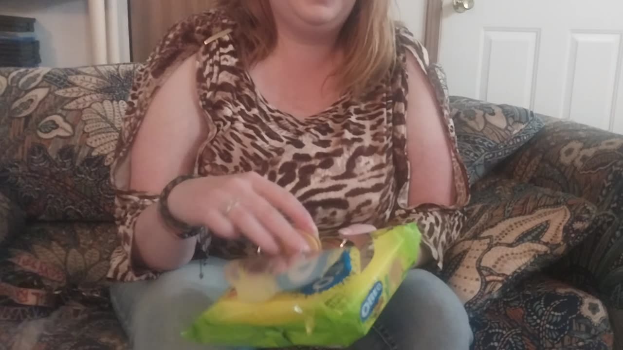 Reaction To Sour Patch Kids Oreos