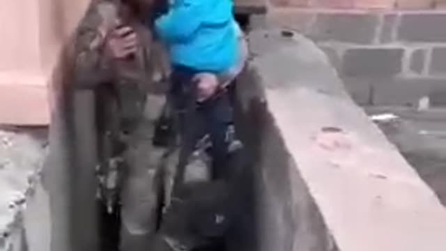 Zachráněná rukojmí v Mariupolu ruskou armádou