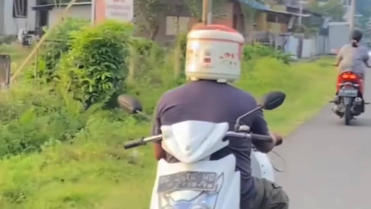 Anokha Scooty🤣 #reels #reactionreels #reactionvideo #reaction #realbipuldas #trending #viral