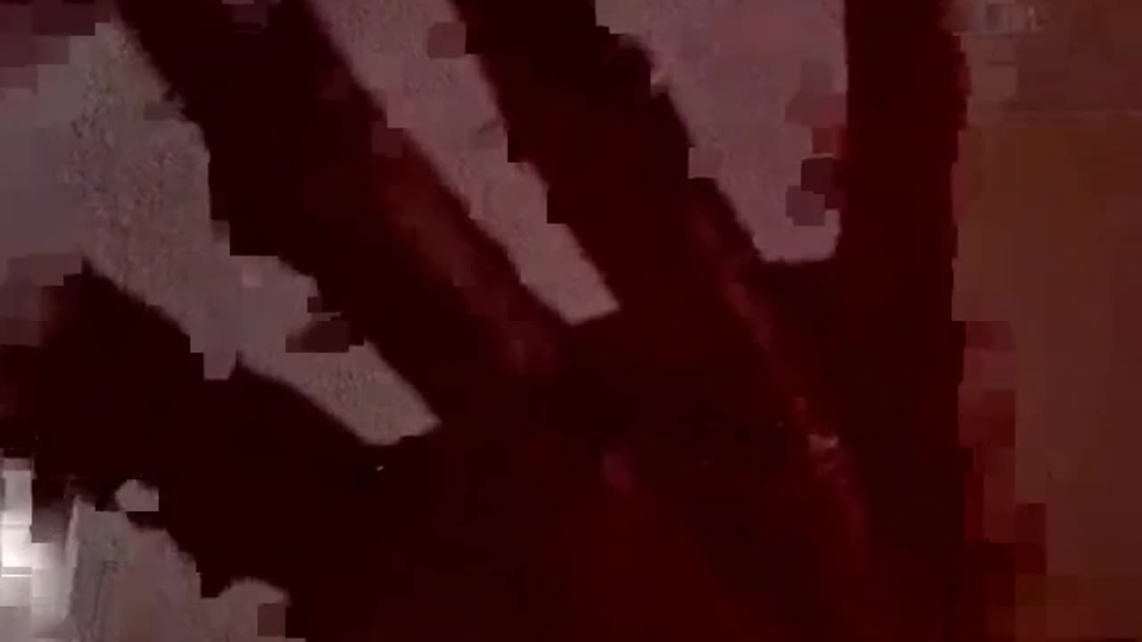 Glitch Transition Trend