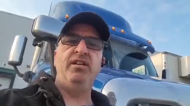 Canadian Trucker reacts to Trudeau's Emergencies Act