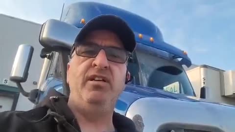 Canadian Trucker reacts to Trudeau's Emergencies Act