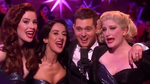 Michael Bublé & The Puppini Sisters - Jingle Bells