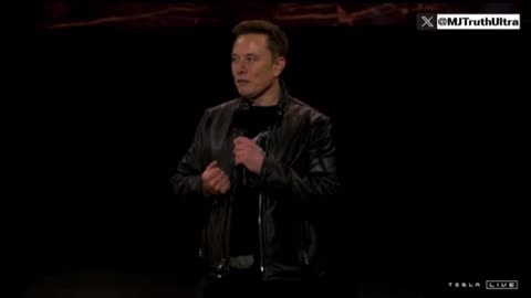 WOAH: Elon Musk Announces Tesla's Humanoid Robot