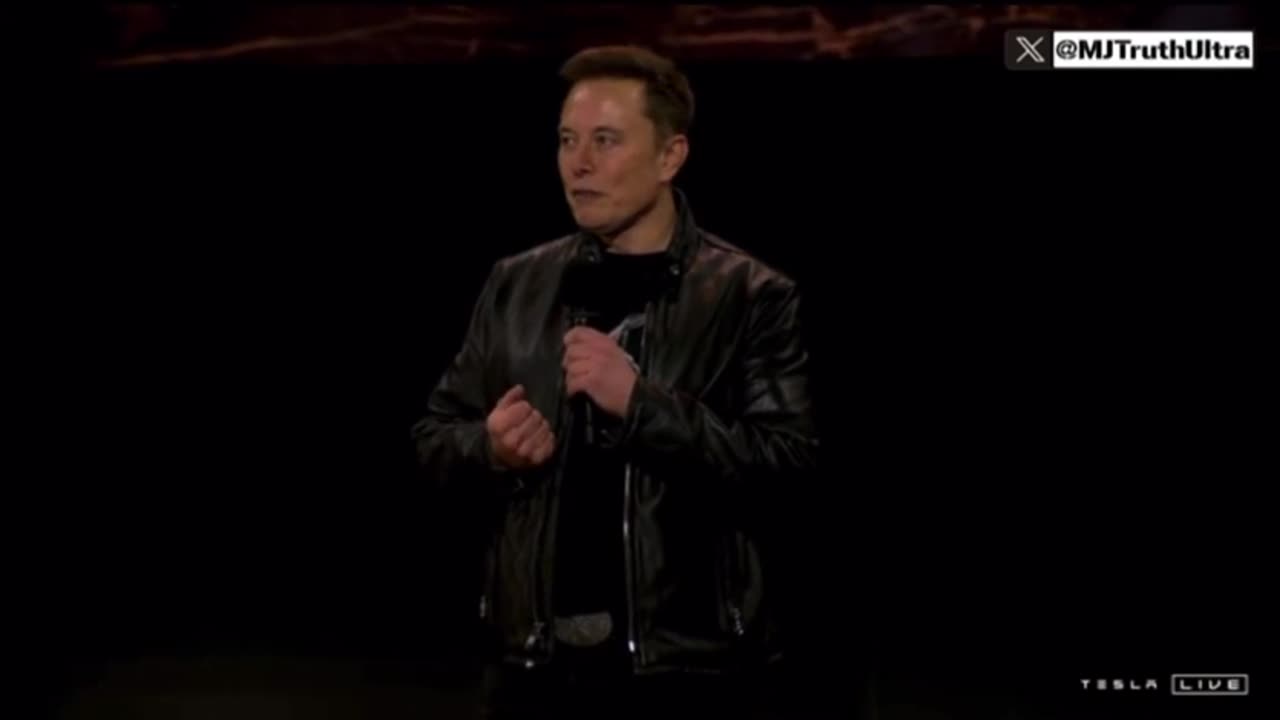 WOAH: Elon Musk Announces Tesla's Humanoid Robot