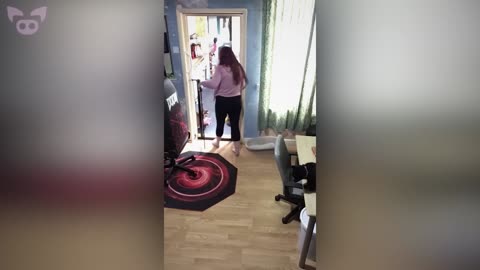 Creepy Detail in Video Leaves Viewers on Edge