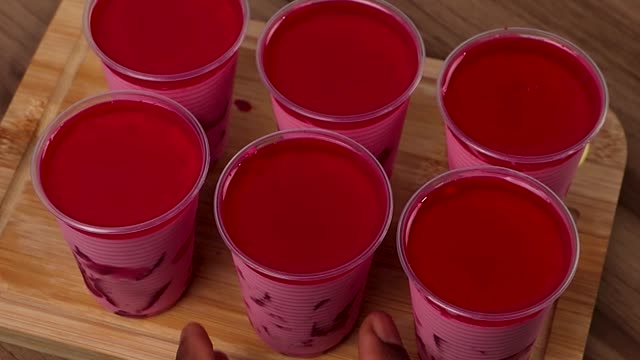 Two-ingredient gelatin dessert, Easy and economical!