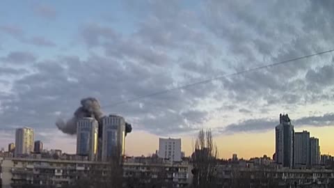 CCTV shows Russian strike hitting Kyiv buildings