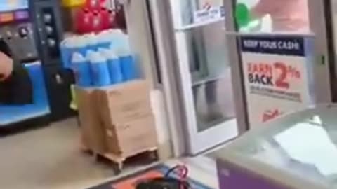 EXAMPLE OF WHAT NOT TO DO WHEN YOU GET PISSED OFF AT JEETS.mp4