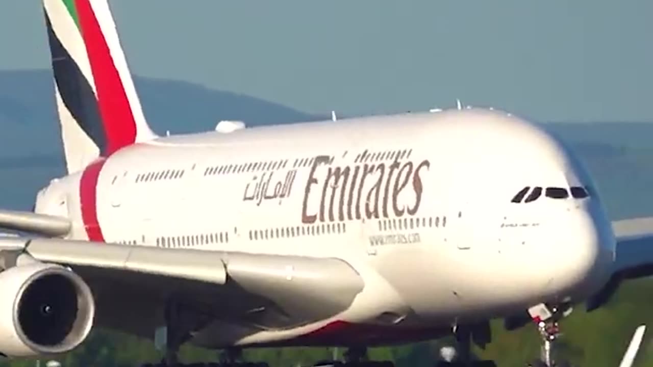 Golden KING OF THE SKIES Landing