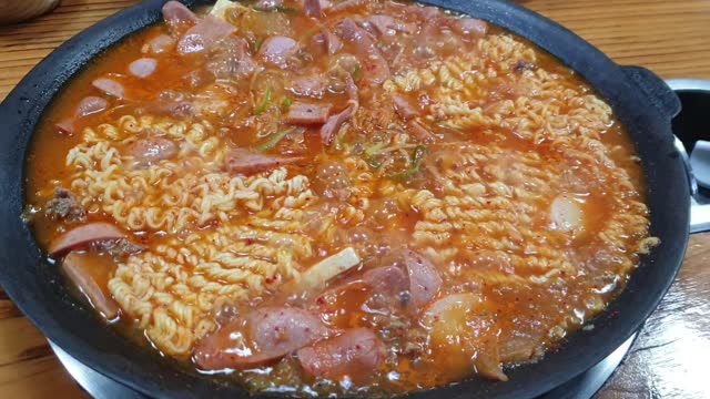 K-Food : budae-jjigae