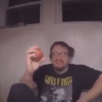 What I Think Of When I See An Apple