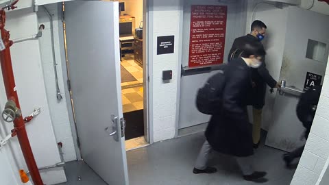 6022EHUGGAScreeningSiteGarageSide_2021-01-06_20h55min36s483ms.mp4