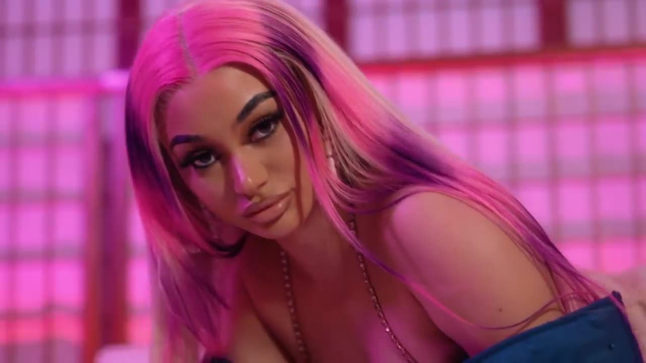 Tee - The Weekend (Video)