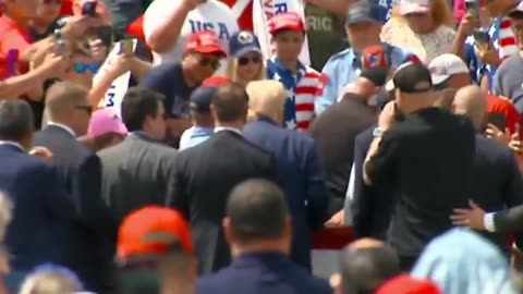 Trump pauses his speech to check on a supporter who passed out