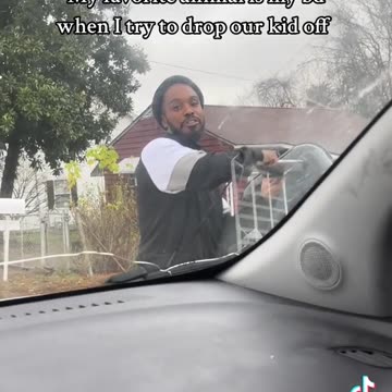 Her favorite animal is her baby daddy when she tried to drop off her kid off